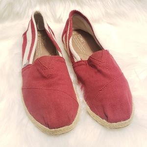 Toms Slip On Loafers Size 8